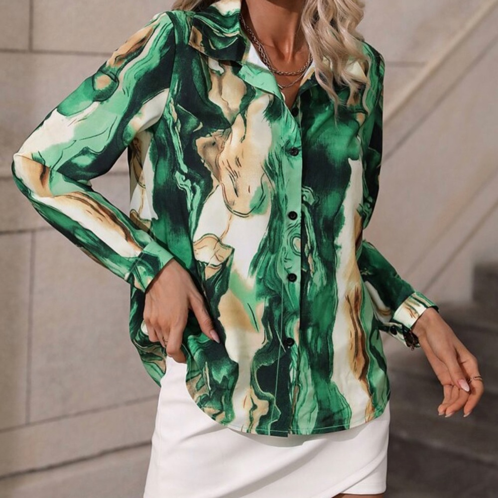 Shein Graphic Print Button Front Shirt Size L 8/10